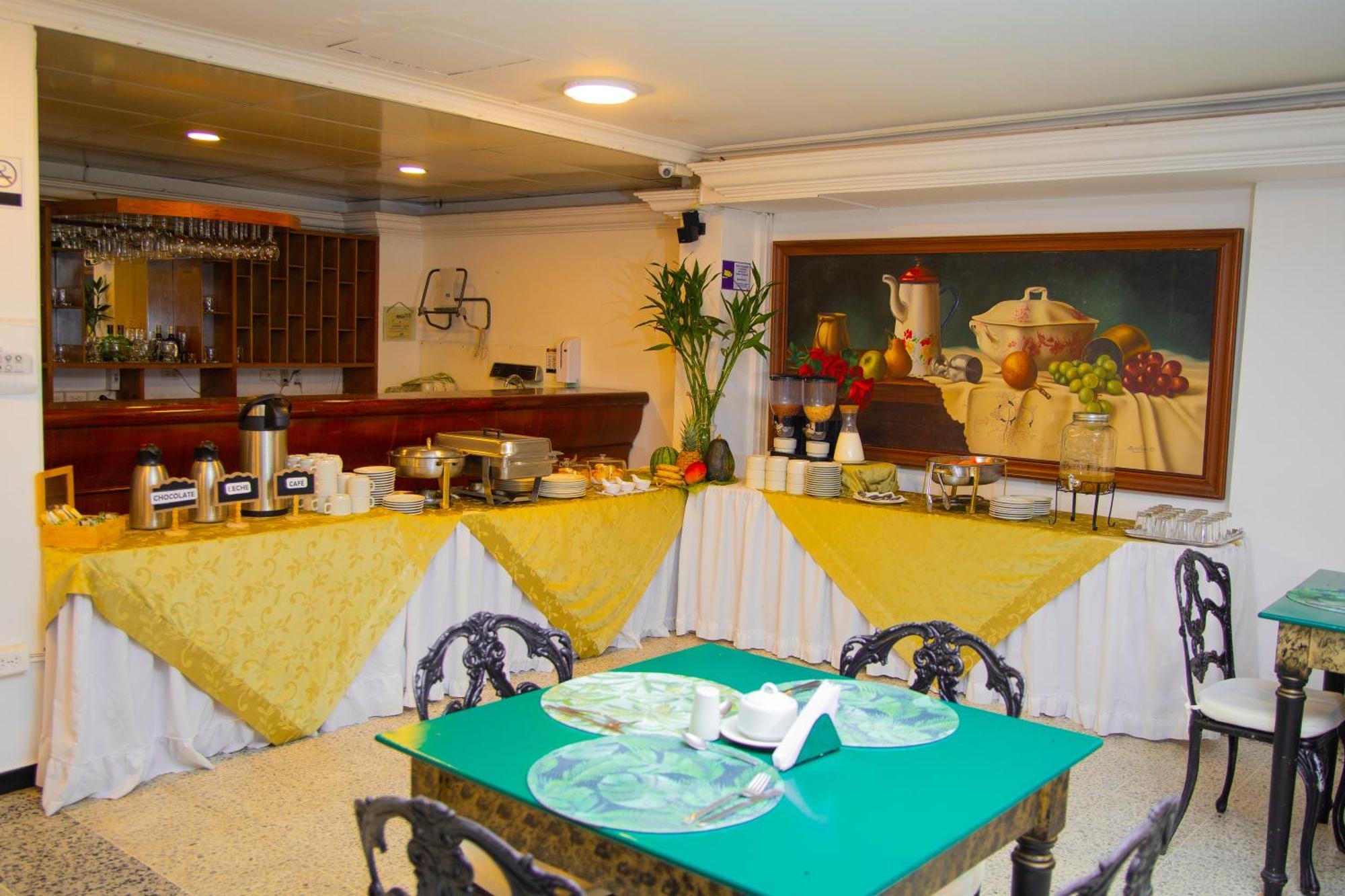 Tama Hotel Granada Real Cali Exterior photo