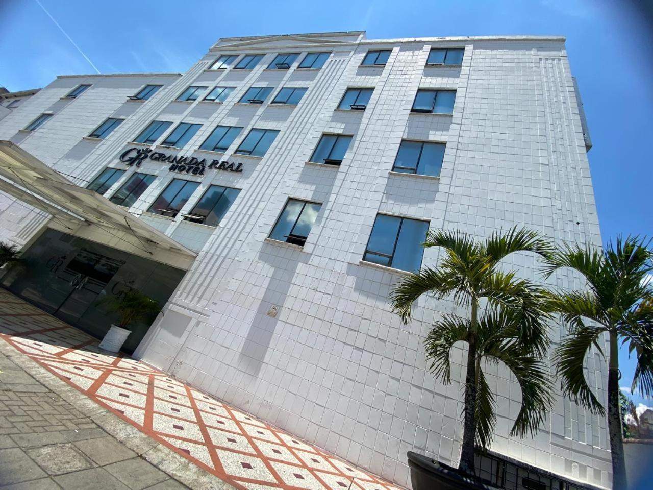 Tama Hotel Granada Real Cali Exterior photo